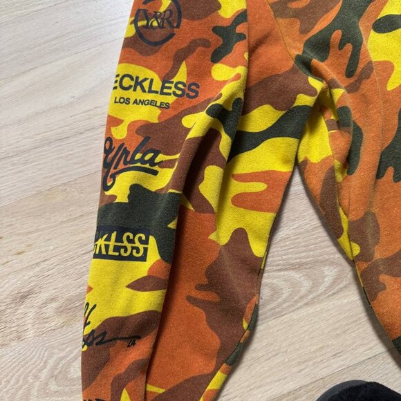 Y&R multicoloured hoodie men’s size large - Picture 4 of 8